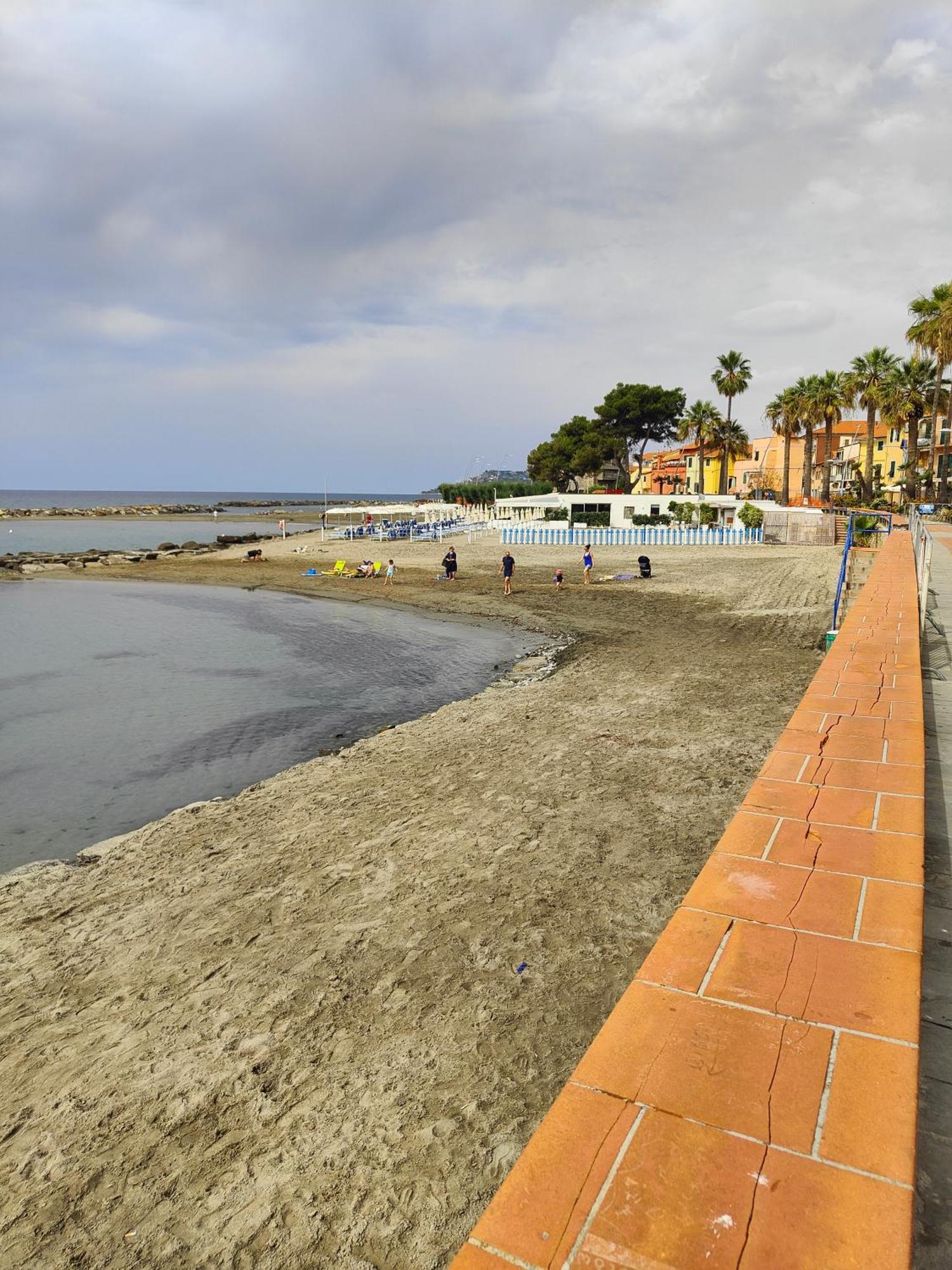 Piano Terra Centrale Vicino Al Mare Riva Ligure Eksteriør billede